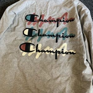 Men’s BRAND NEW Champion Long Sleeve